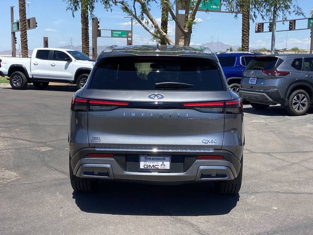2022 INFINITI QX60 LUXE