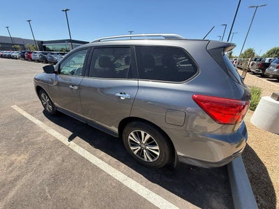 2017 Nissan Pathfinder S