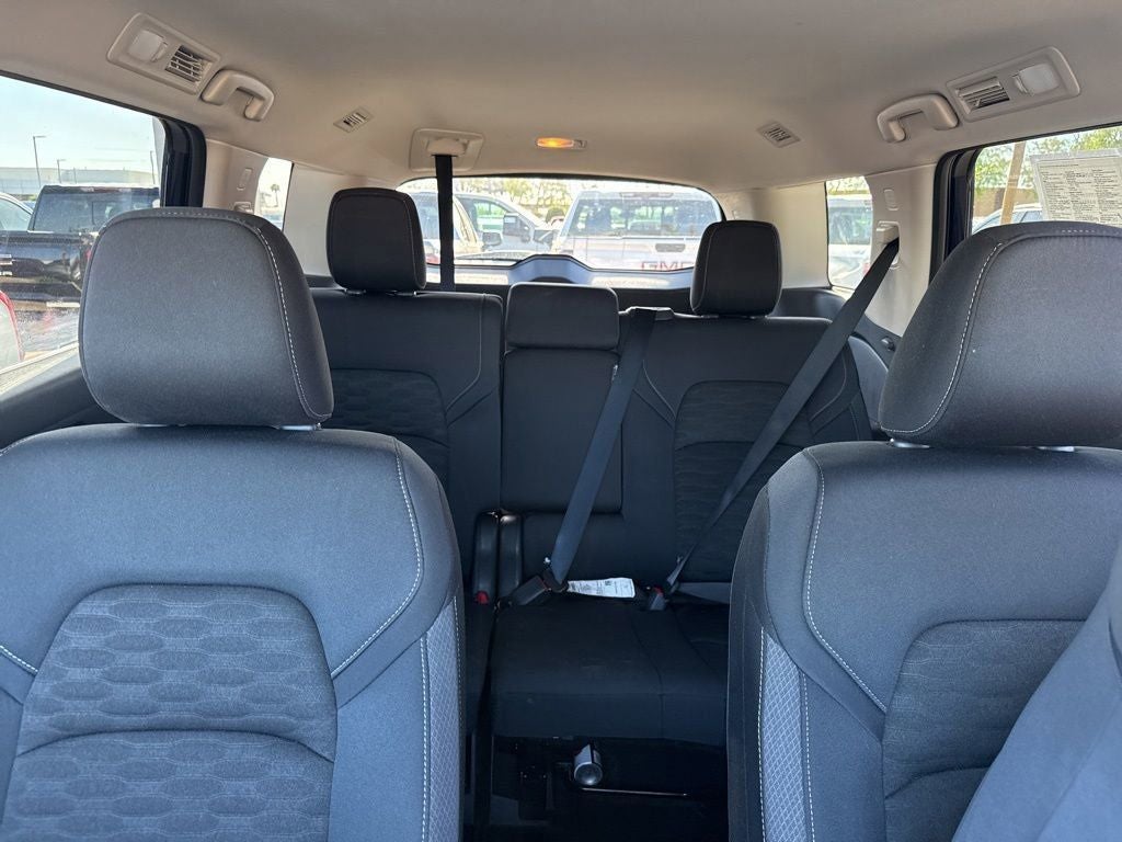 2025 Nissan Pathfinder SV - Photo 11