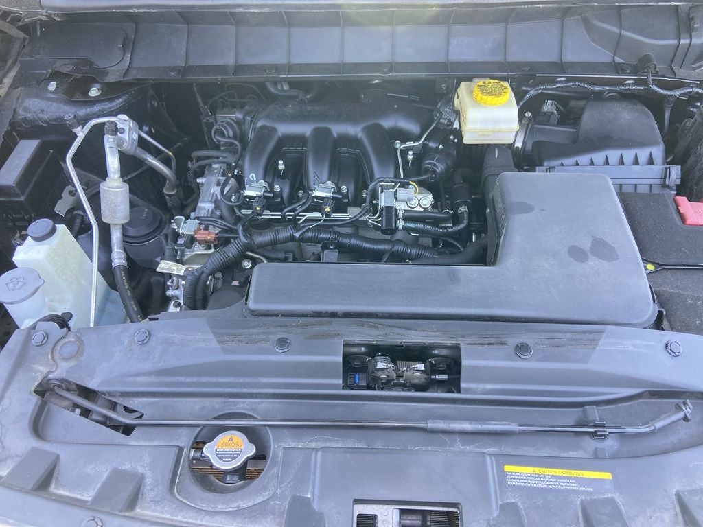 2025 Nissan Pathfinder SV - Photo 25
