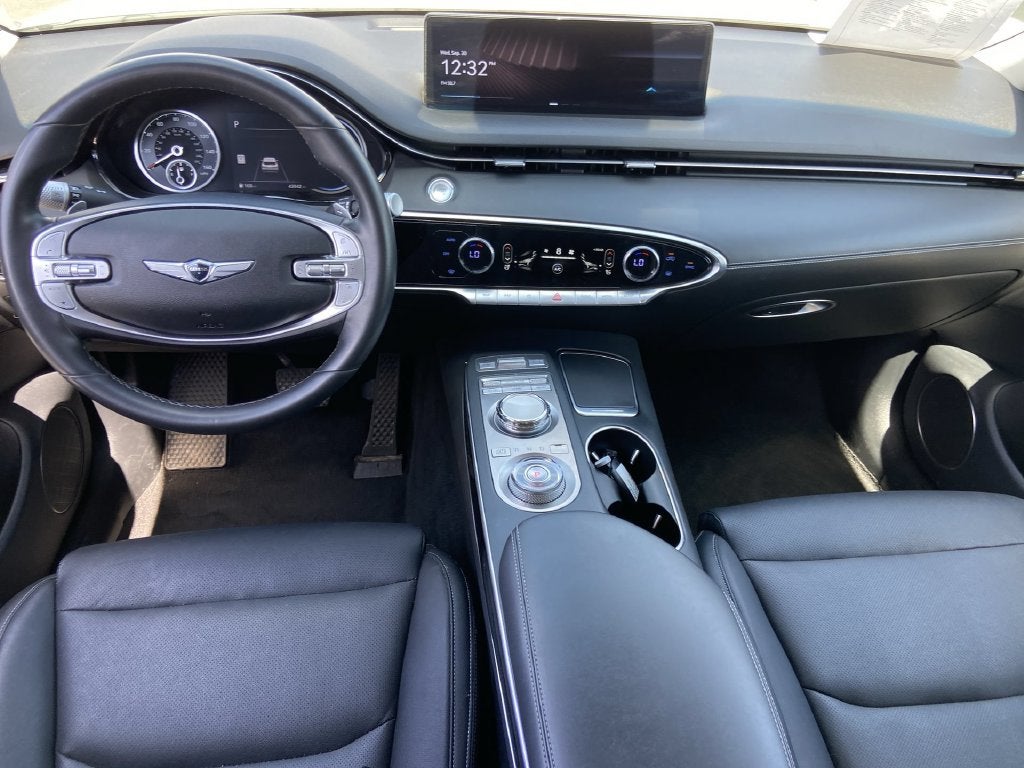 2025 Genesis GV70 2.5T