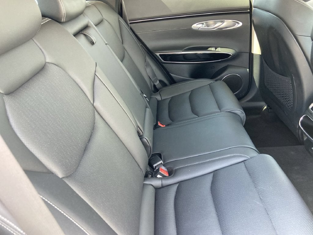 2025 Genesis GV70 2.5T