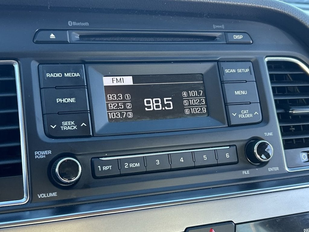 2017 Hyundai Sonata Base - Photo 9