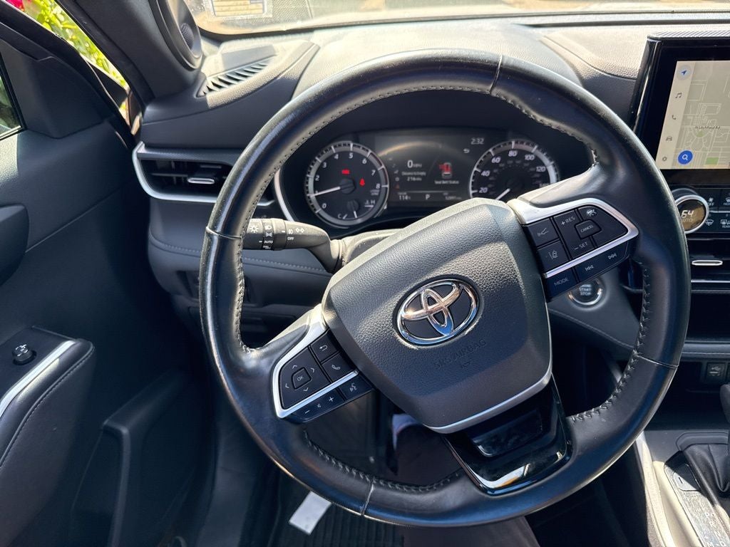 2023 Toyota Highlander XSE