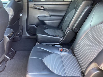 2022 Toyota Highlander XSE