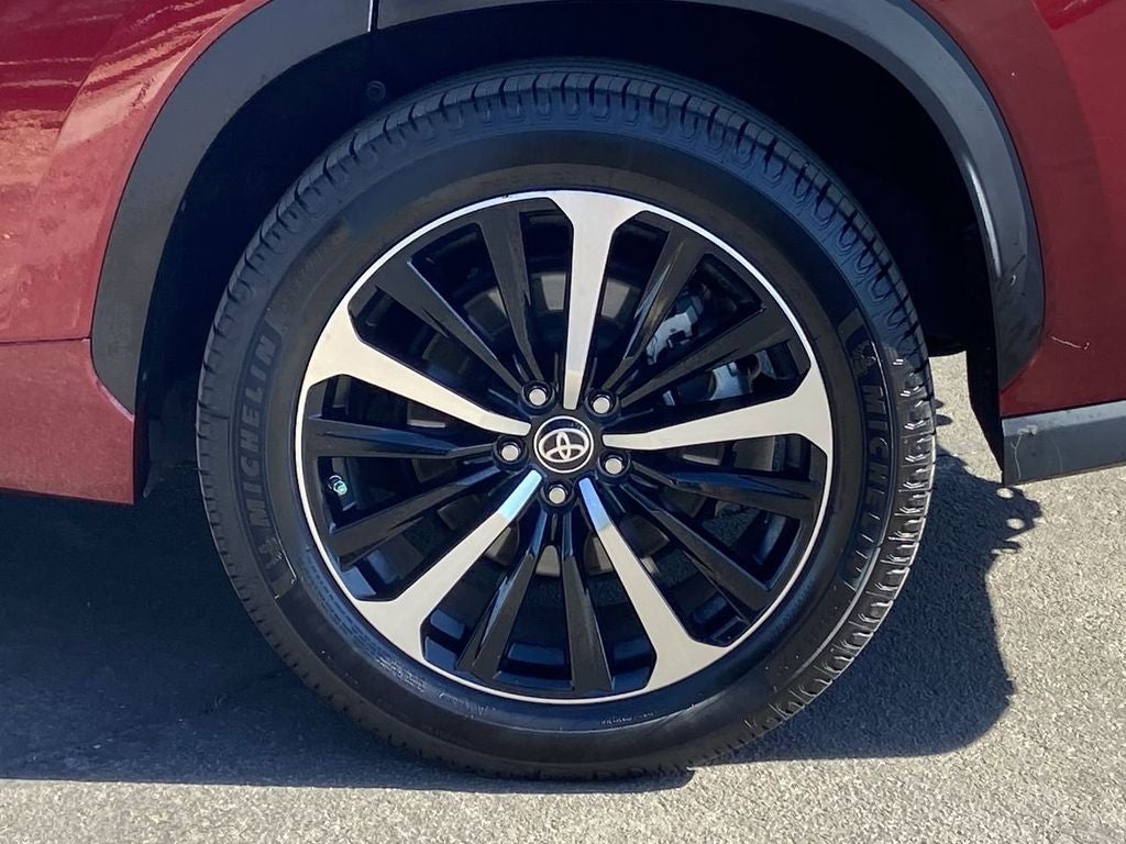 2022 Toyota Highlander XSE