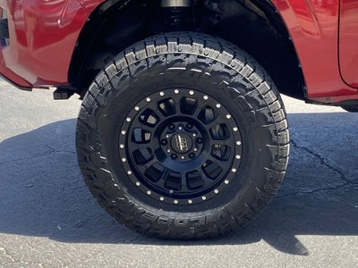 2018 Toyota Tacoma SR V6