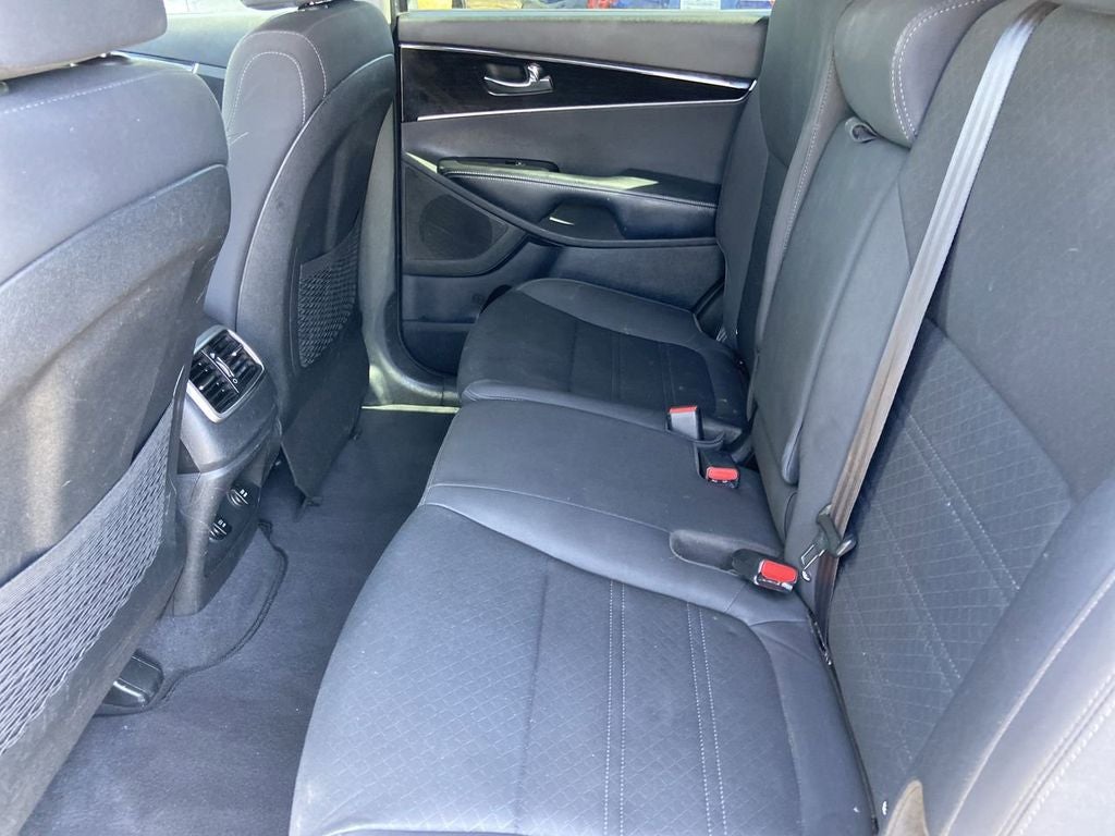 2020 Kia Sorento LX