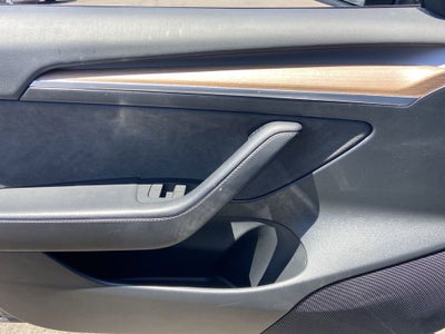 2023 Tesla Model 3 RWD