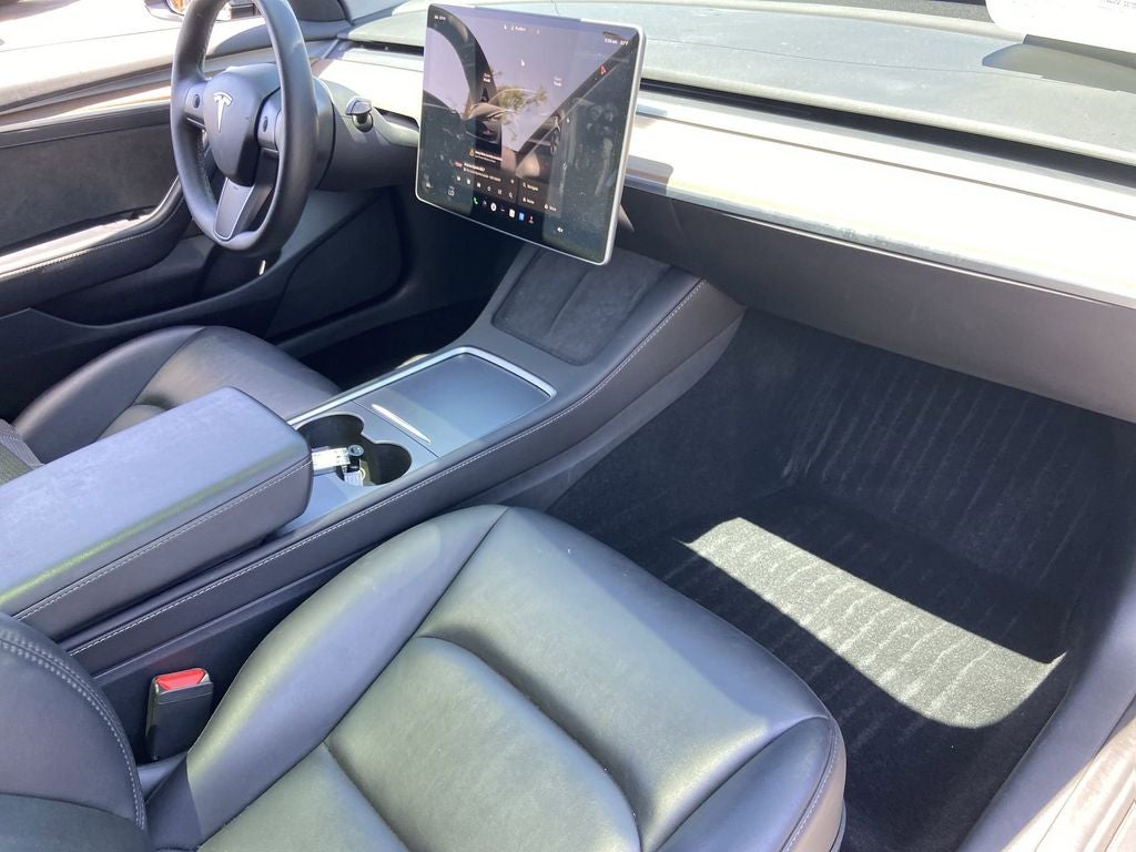 2023 Tesla Model 3 RWD