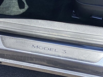 2023 Tesla Model 3 RWD