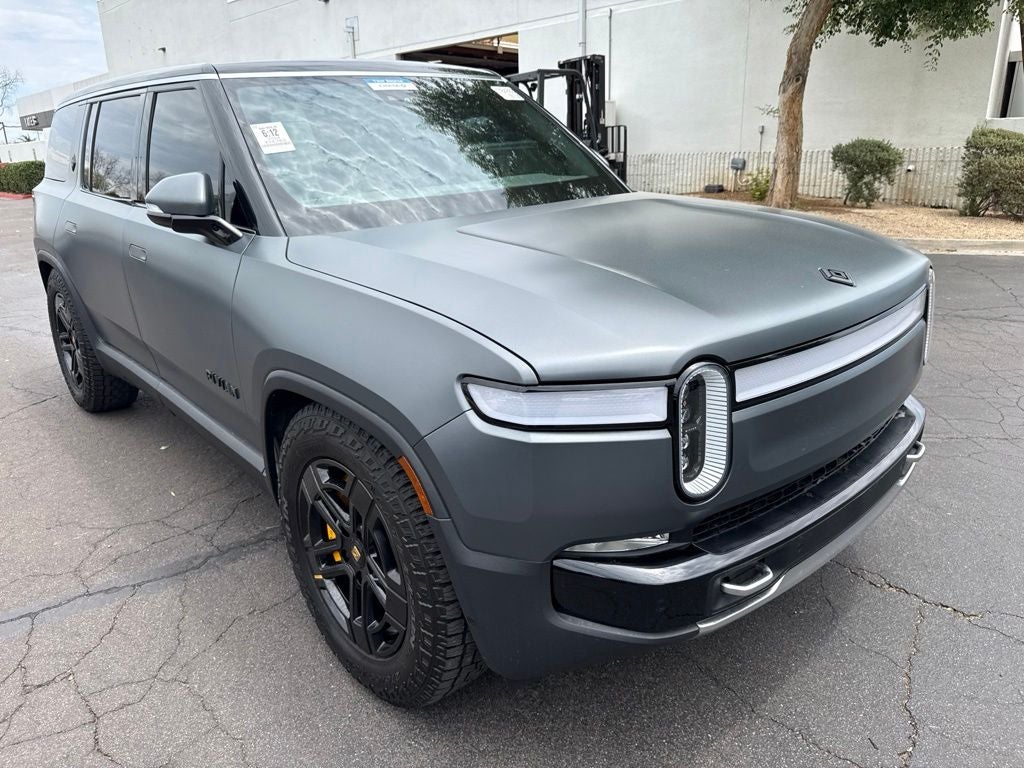 2024 Rivian R1S Adventure