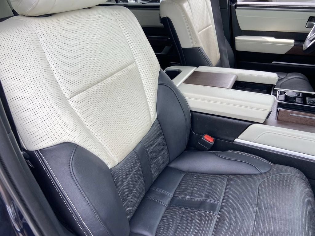2023 Toyota Sequoia Capstone