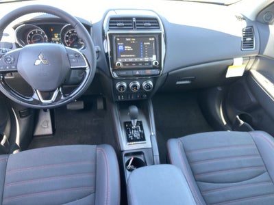 2027 Mitsubishi Outlander Sport Base