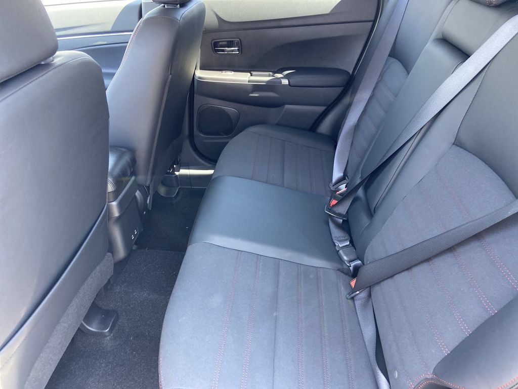 2027 Mitsubishi Outlander Sport Base