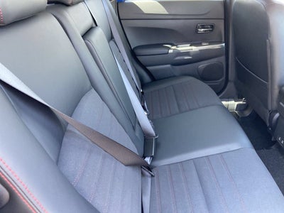 2027 Mitsubishi Outlander Sport Base