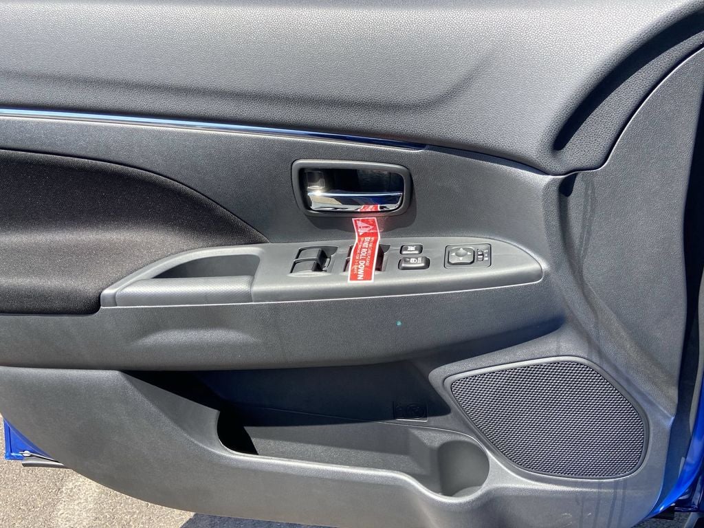 2027 Mitsubishi Outlander Sport S