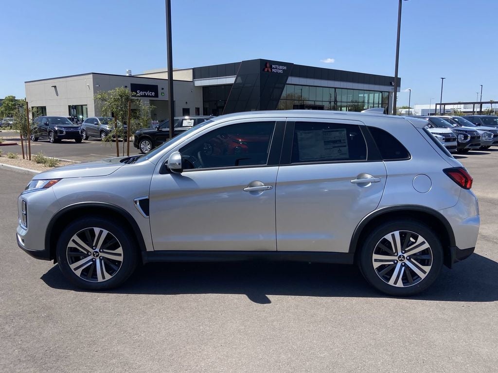 2027 Mitsubishi Outlander Sport Base
