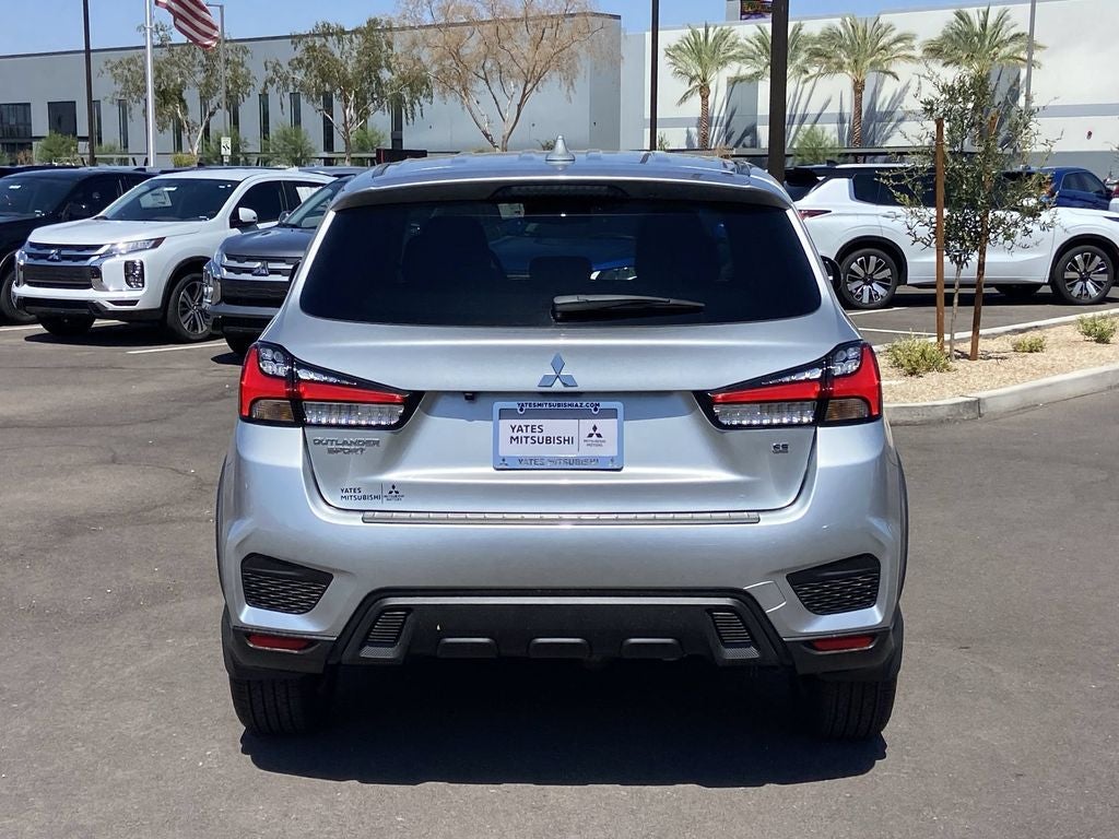 2027 Mitsubishi Outlander Sport Base