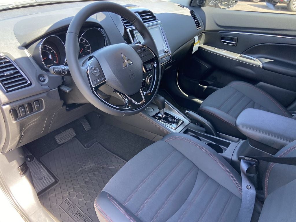 2027 Mitsubishi Outlander Sport Base