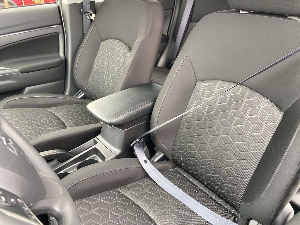 2026 Mitsubishi Outlander Sport 2.0 ES