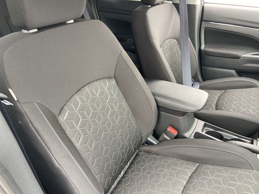 2026 Mitsubishi Outlander Sport 2.0 ES