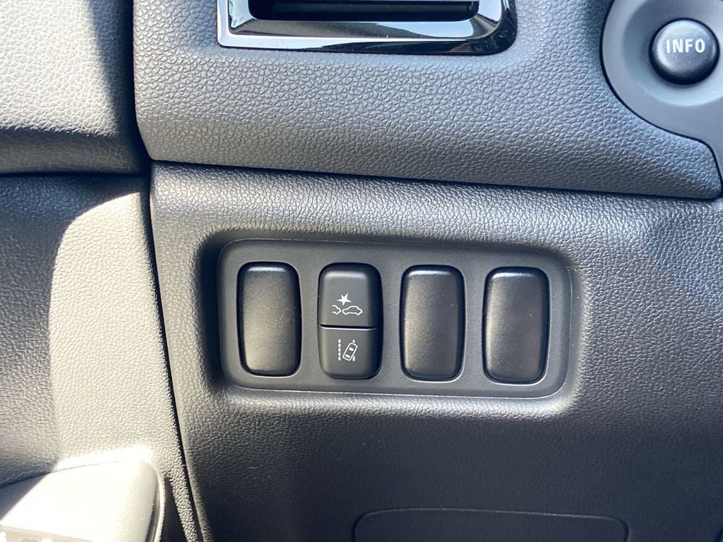 2026 Mitsubishi Outlander Sport 2.0 LE