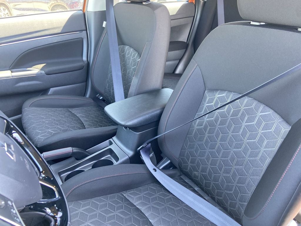2026 Mitsubishi Outlander Sport 2.0 LE