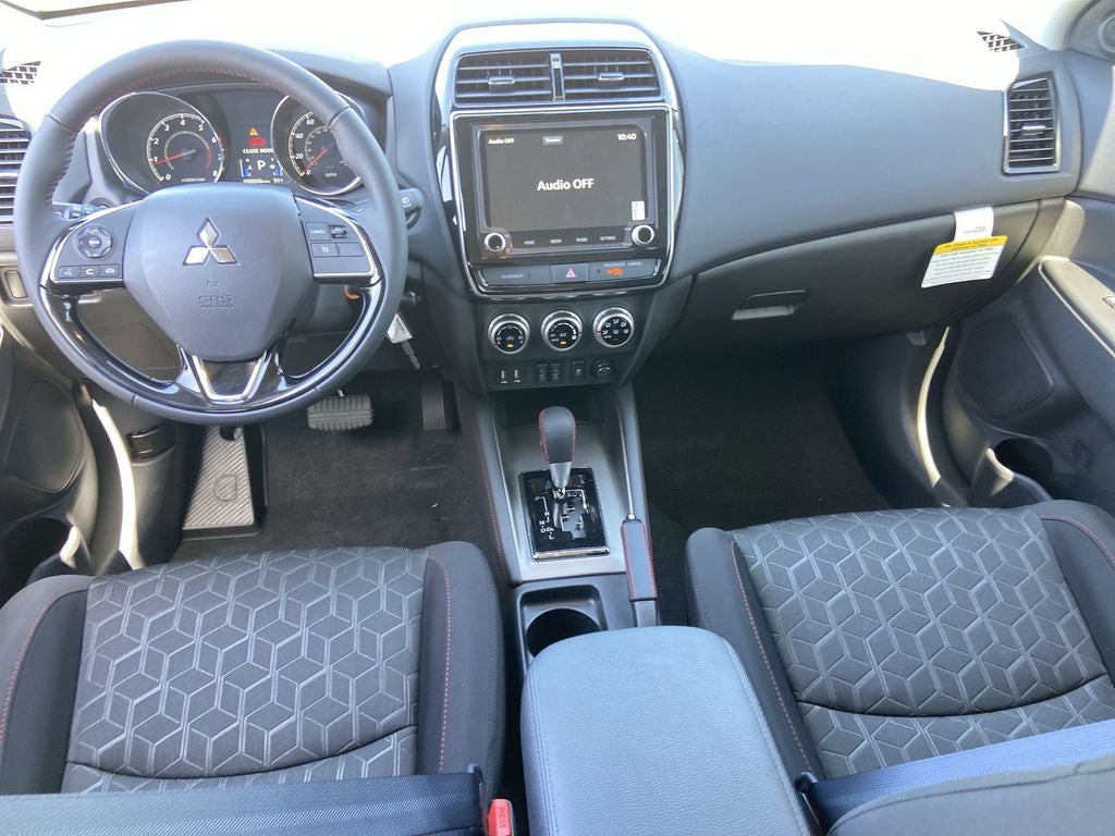 2026 Mitsubishi Outlander Sport 2.0 LE