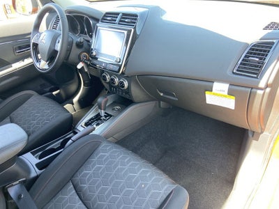 2026 Mitsubishi Outlander Sport 2.0 LE