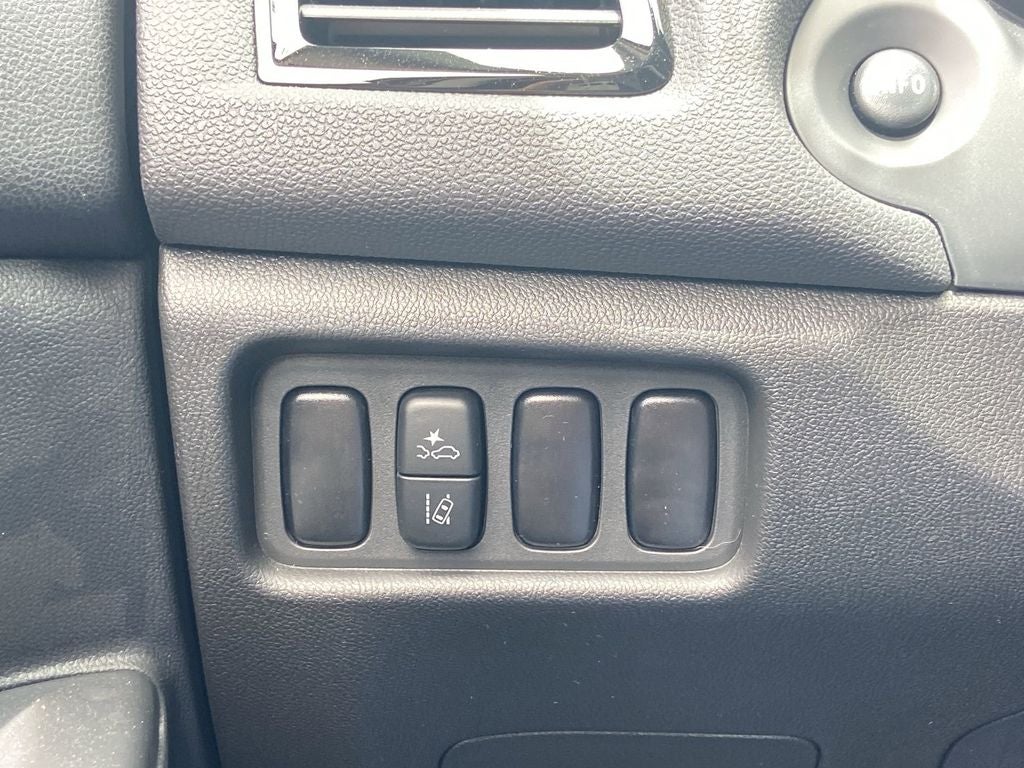 2026 Mitsubishi Outlander Sport 2.0 LE