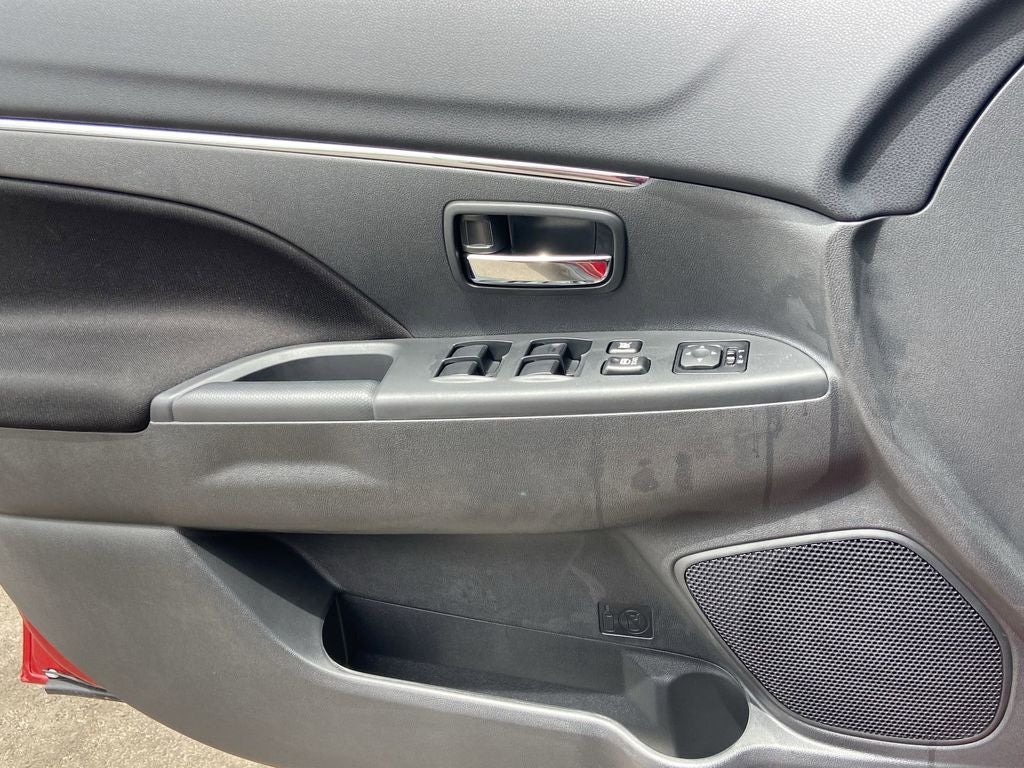 2026 Mitsubishi Outlander Sport 2.0 LE
