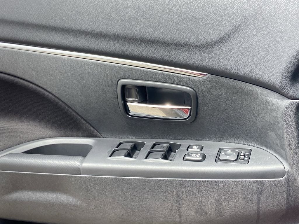 2026 Mitsubishi Outlander Sport 2.0 LE