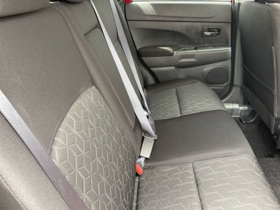 2026 Mitsubishi Outlander Sport 2.0 LE