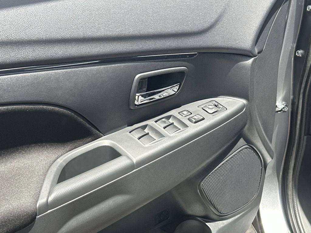 2026 Mitsubishi Outlander Sport S