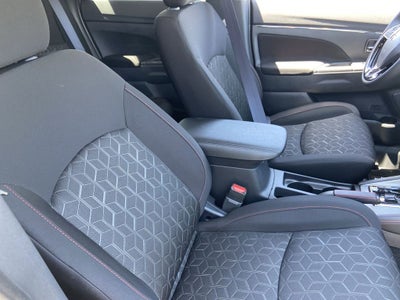2026 Mitsubishi Outlander Sport 2.0 LE