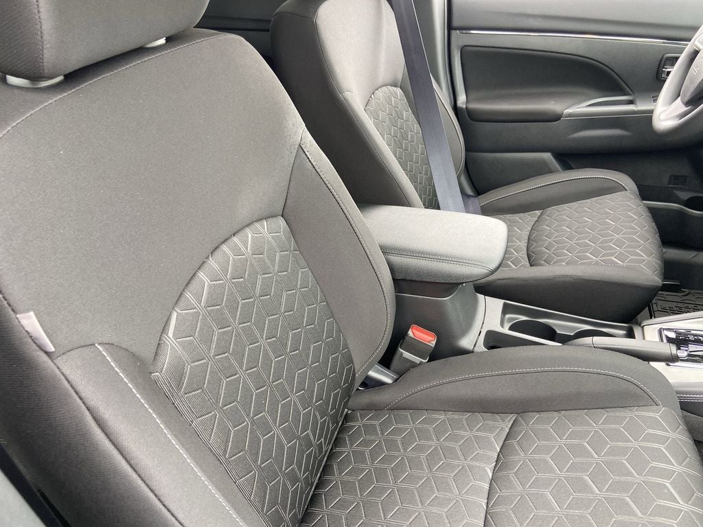 2026 Mitsubishi Outlander Sport 2.0 ES