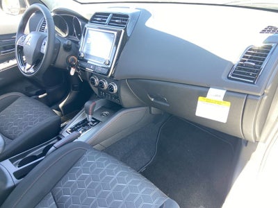 2026 Mitsubishi Outlander Sport 2.0 LE