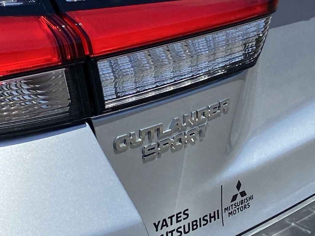 2026 Mitsubishi Outlander Sport 2.0 LE