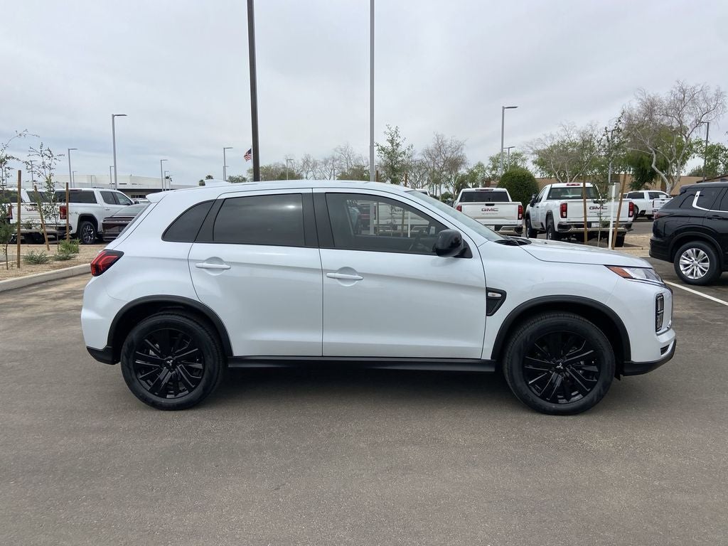 2026 Mitsubishi Outlander Sport 2.0 LE