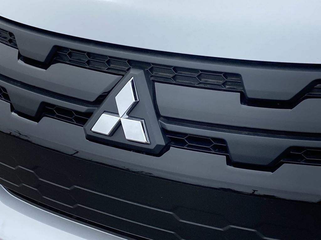 2026 Mitsubishi Outlander Sport 2.0 LE