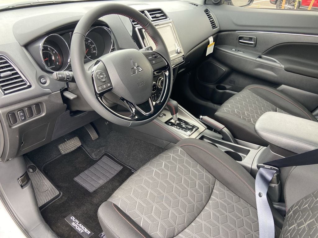 2026 Mitsubishi Outlander Sport 2.0 LE