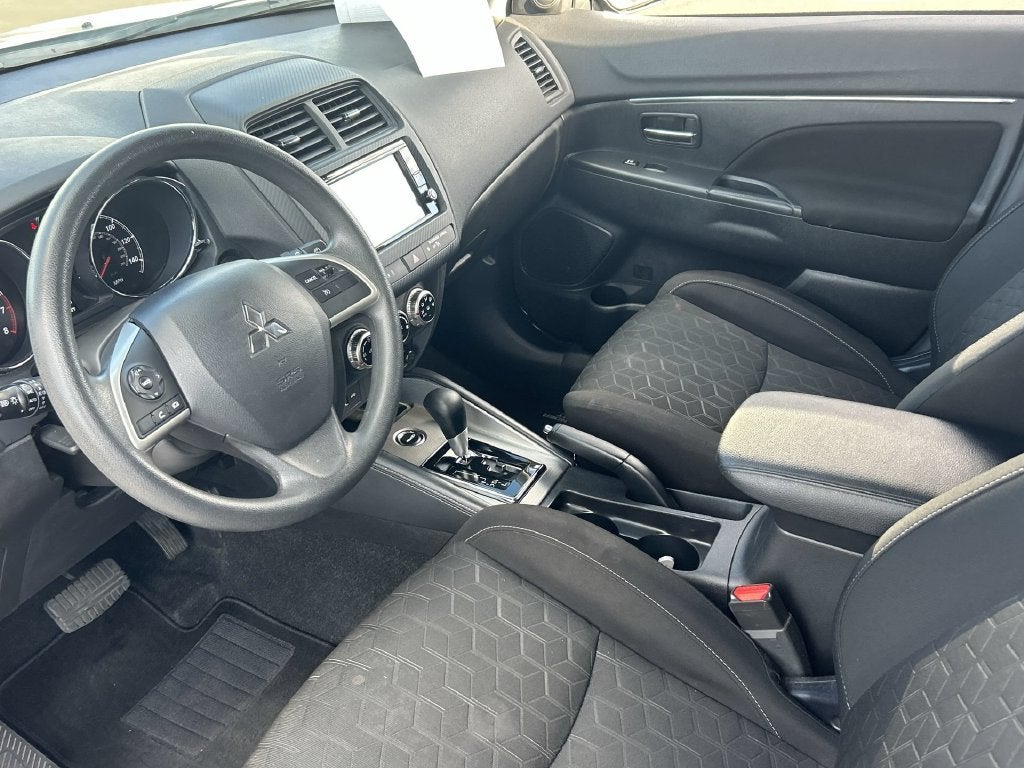 2025 Mitsubishi Outlander Sport 2.0 ES