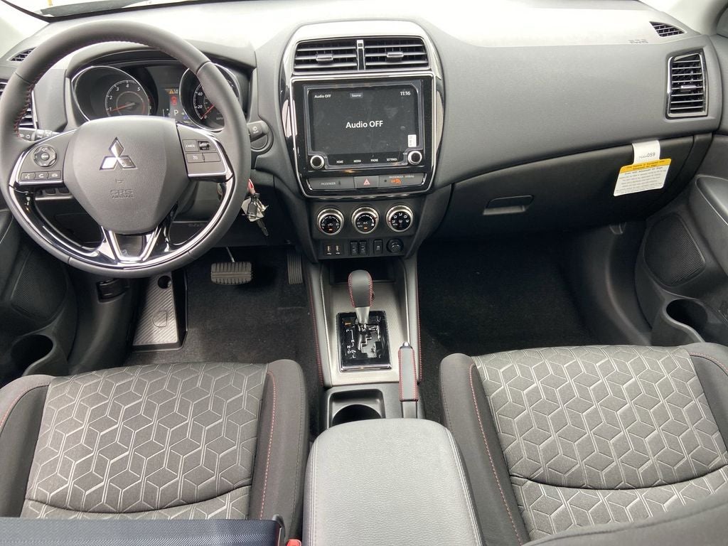 2026 Mitsubishi Outlander Sport 2.0 LE