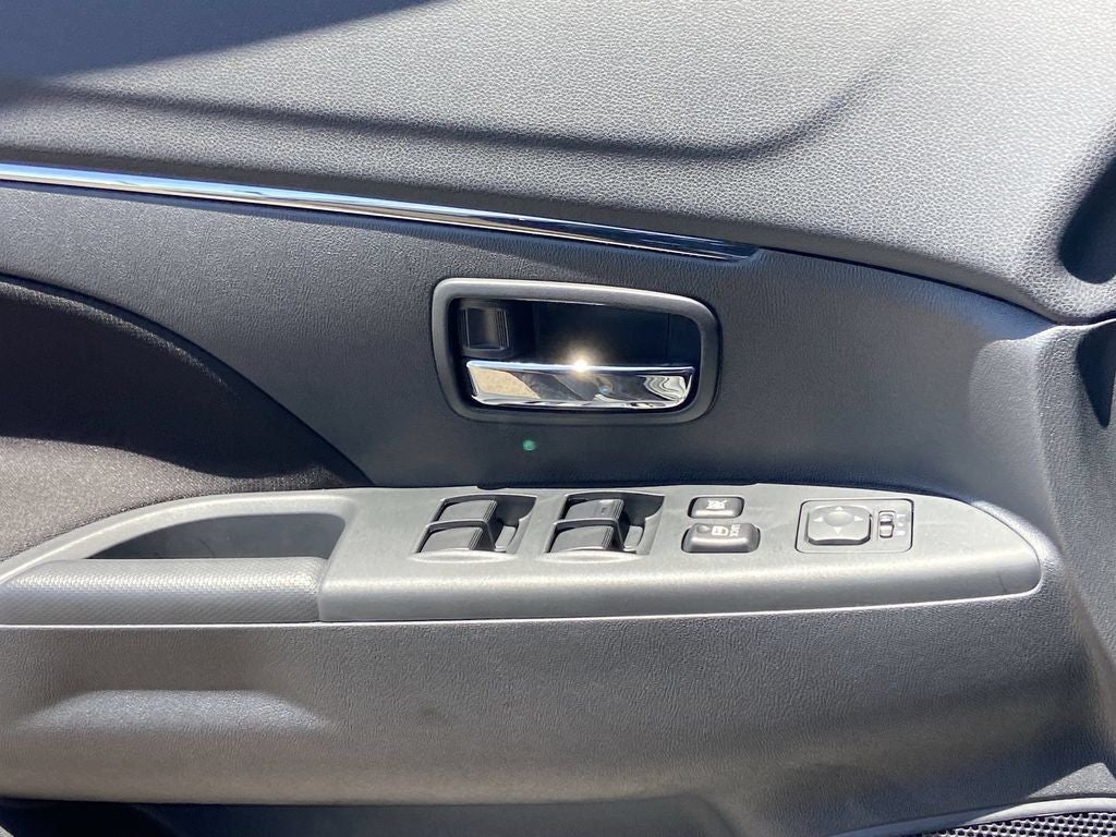 2026 Mitsubishi Outlander Sport S