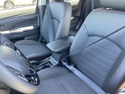 2026 Mitsubishi Outlander Sport 2.0 SE