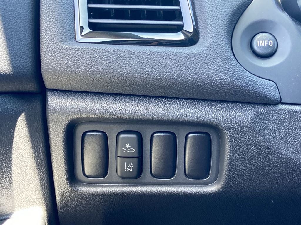 2026 Mitsubishi Outlander Sport 2.0 LE