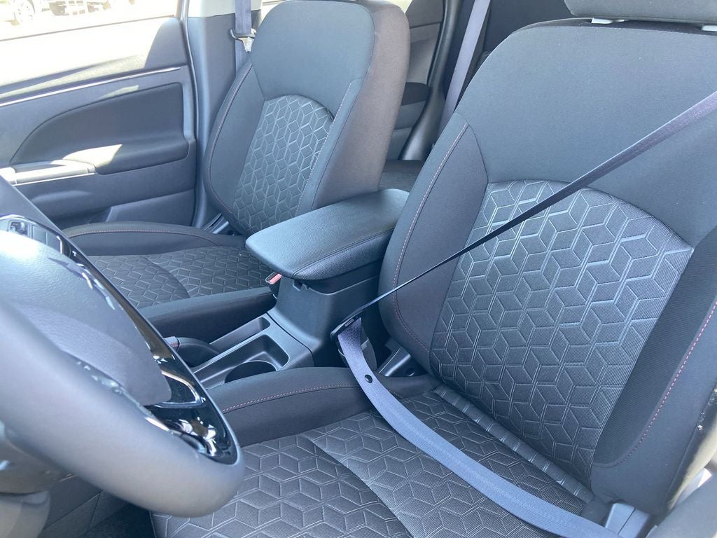 2026 Mitsubishi Outlander Sport 2.0 LE