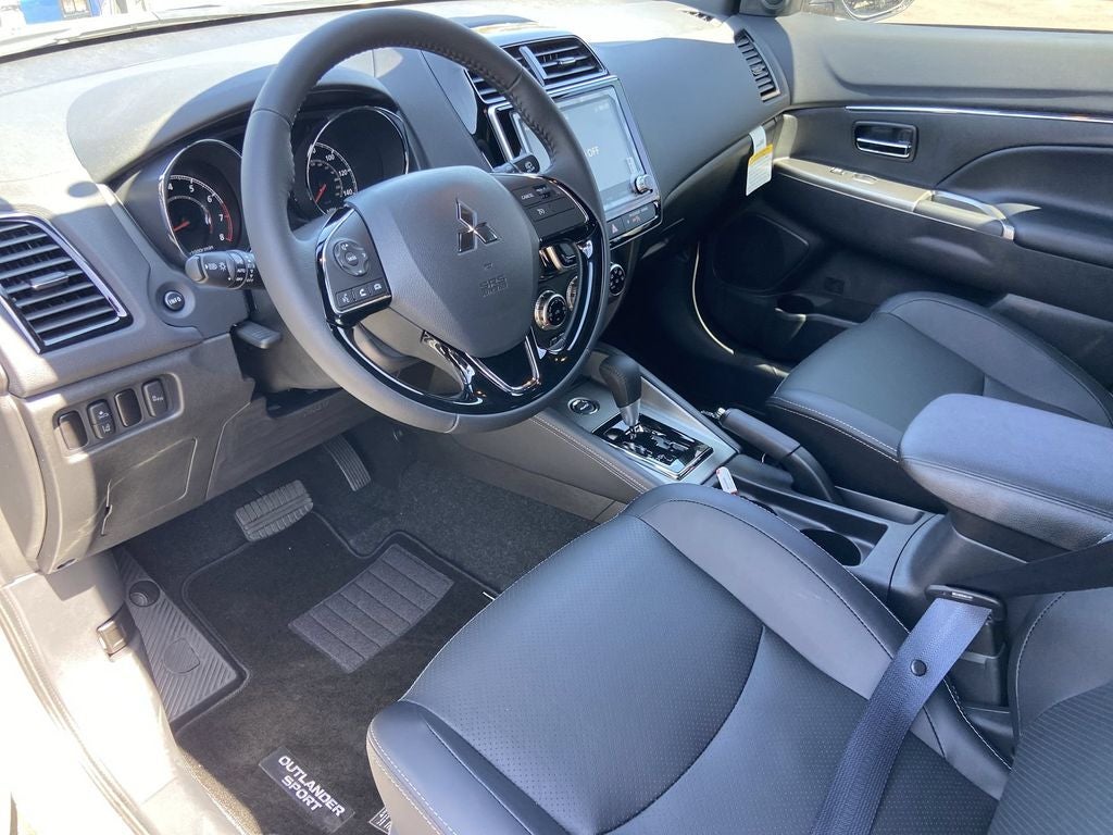 2027 Mitsubishi Outlander Sport SEL