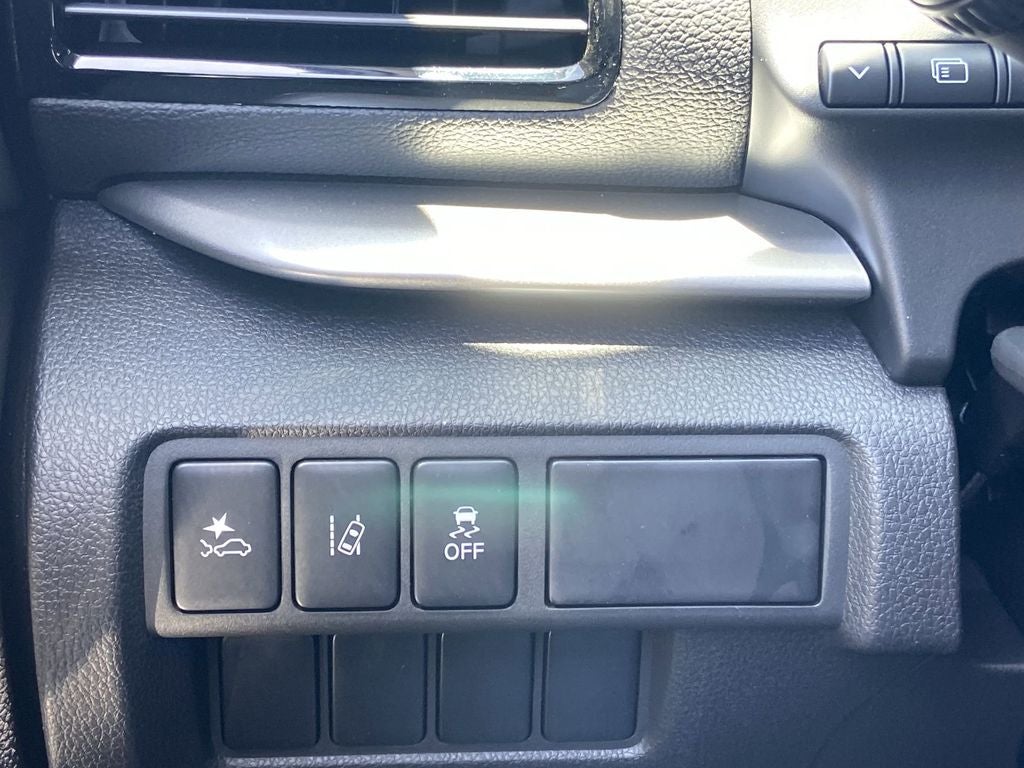2026 Mitsubishi Eclipse Cross LE